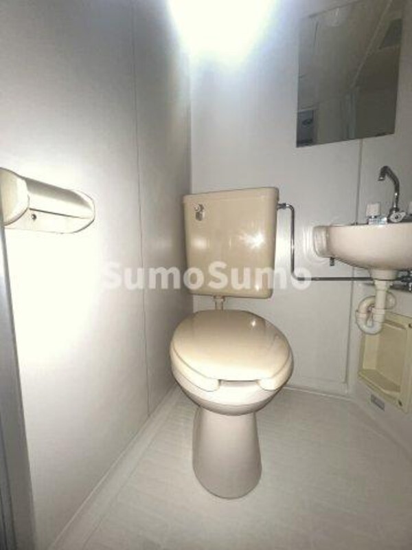 トイレ(落ち着いたトイレです)