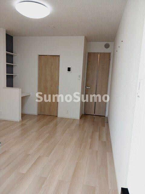 物件内観写真5　(使いやすい居間です)