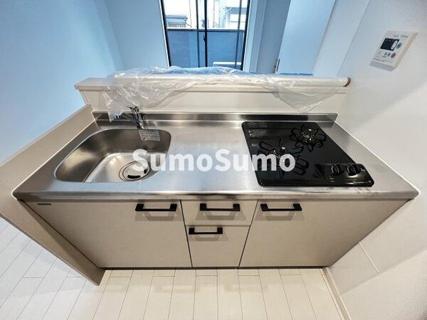 キッチン(コンパクトなキッチンで掃除もラクラク)