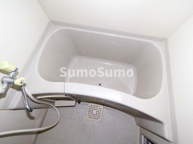 物件内観写真5　(きれいなお風呂です)