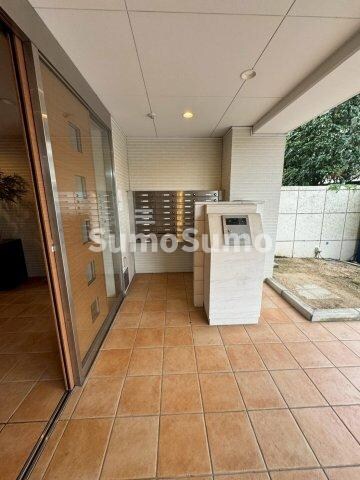 物件外観写真7　(建物の内部です)