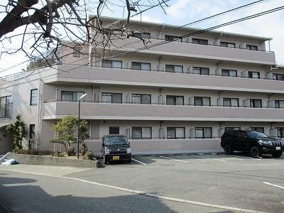 ライブオーク名谷町の物件外観写真