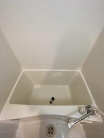 物件内観写真16　(日々の疲れを癒すお風呂付です)