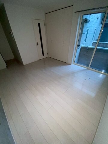 物件内観写真5　(ゆとりの広さです)