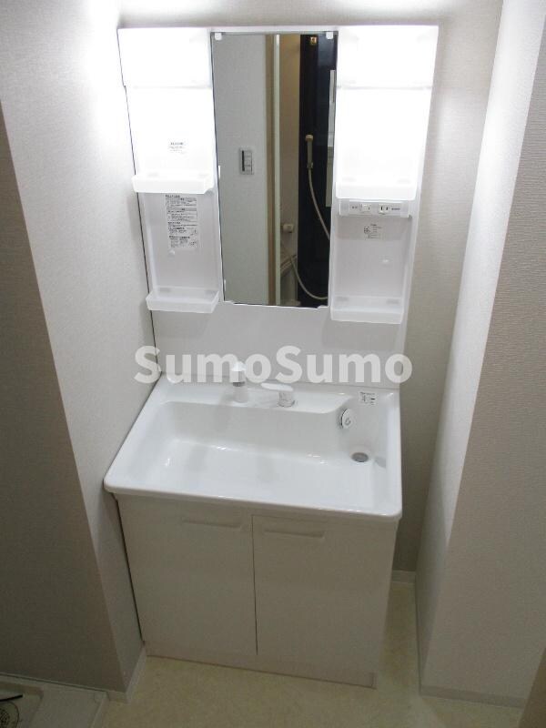 洗面・脱衣所(コンパクトで使いやすい洗面所)