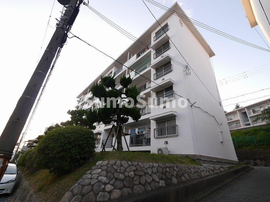 物件外観写真1　(物件の外観です)