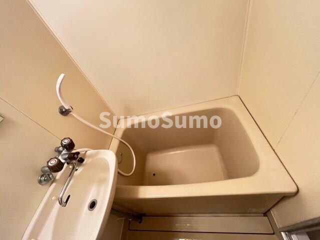 物件内観写真8　(お風呂で日々の疲れを落としましょう)