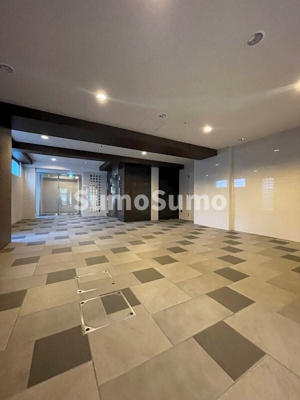 物件外観写真3　(毎日通るロビーはこのようになっています)