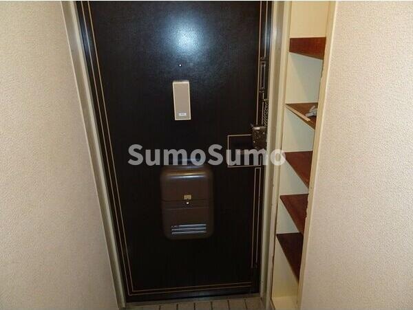 玄関(明るい玄関です)