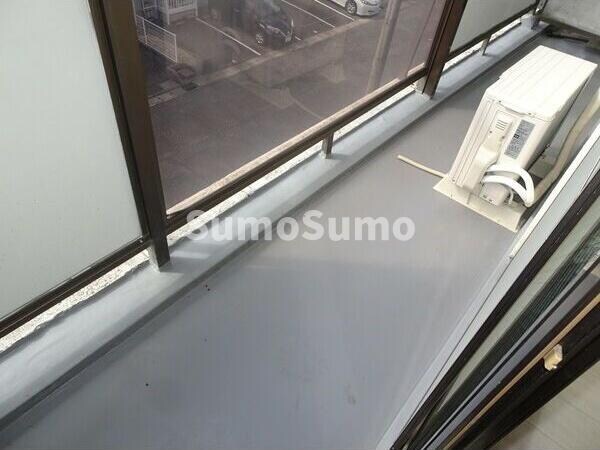 物件内観写真12　(バルコニー付きです)