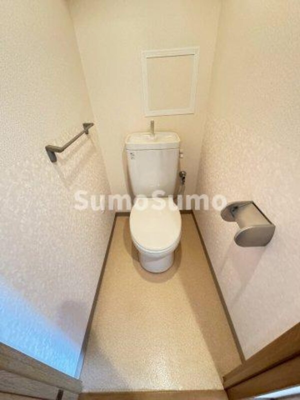 トイレ(ゆったりとした空間のトイレです)