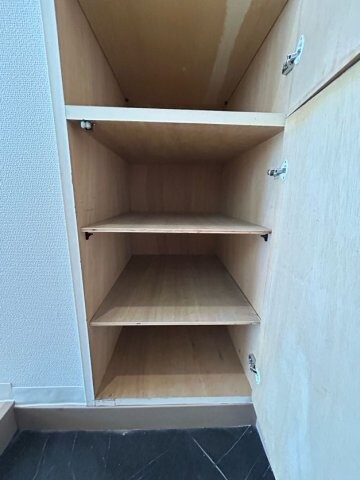 物件内観写真15　(ちょっとした収納スペースも充実しています)