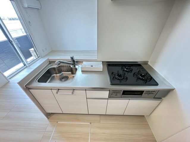 物件内観写真10　(きれいなキッチンです)