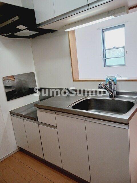 物件内観写真5　(キッチンでお料理をお楽しみください)