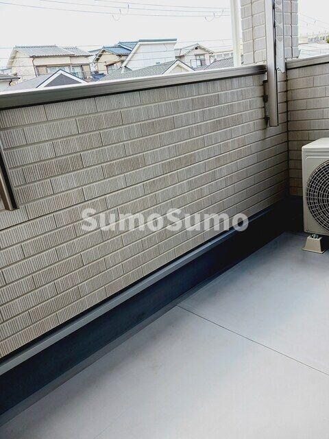 物件内観写真12　(バルコニーがあります)