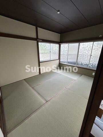 物件内観写真5　(和室があると落ち着いた雰囲気になりますね)