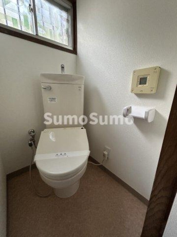 トイレ(ゆったりとした空間のトイレです)