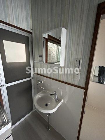 物件内観写真10　(洗面所です)