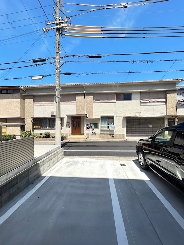 物件外観写真2　