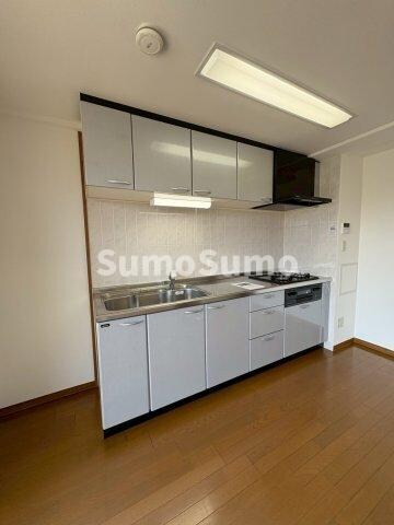 物件内観写真5　(きれいなキッチンです)