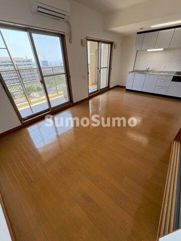 物件内観写真20　(使いやすい居間です)