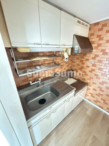 物件内観写真5　(お料理しやすいキッチンです)