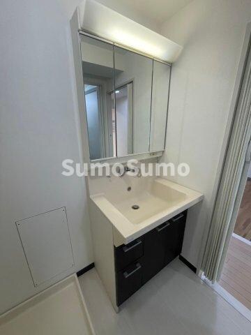 物件内観写真13　(脱衣スペースもあります)