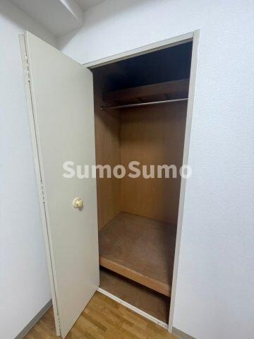 物件内観写真18　(収納スペース豊富です)