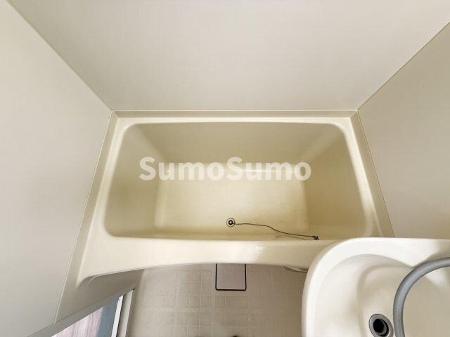 物件内観写真16　(コンパクトで使いやすいお風呂です)