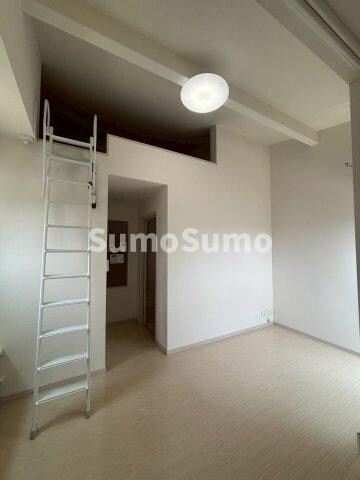 物件内観写真24　(居間です)