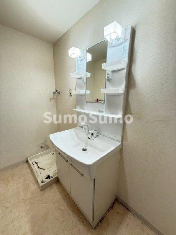 洗面・脱衣所(コンパクトで使いやすい洗面所)