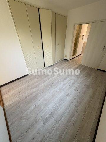 物件内観写真19　(ゆったりとしたリビングです)