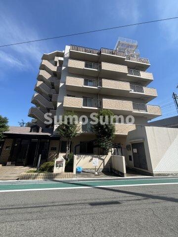 物件外観写真2　(物件の外観です)