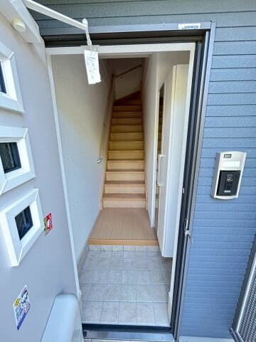 物件内観写真4　(毎日通る玄関はこちらです)