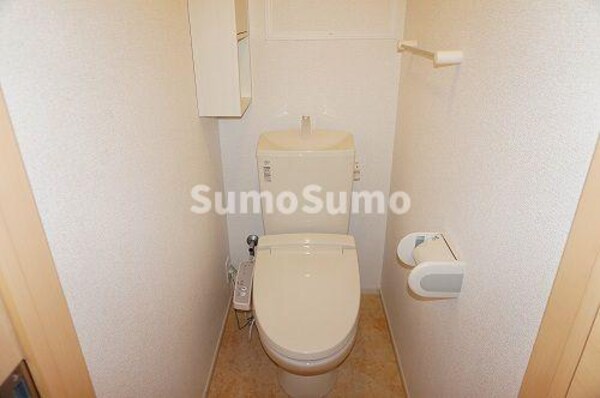 トイレ(清潔感のあるトイレです)