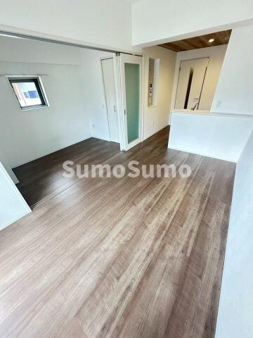 物件内観写真7　(居間です)