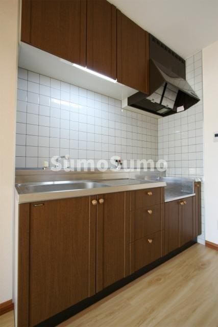 物件内観写真5　(お料理しやすいキッチンです)