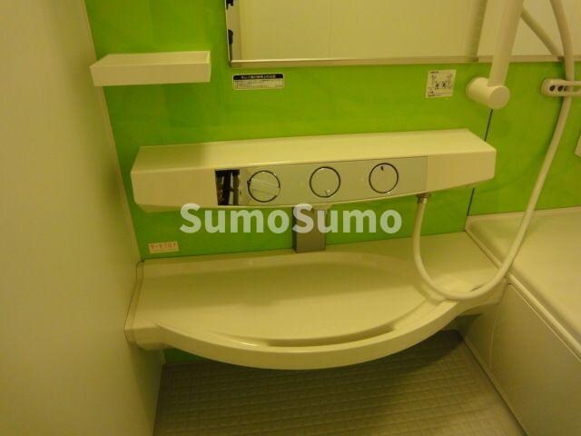 物件内観写真14　(きれいなお風呂です)