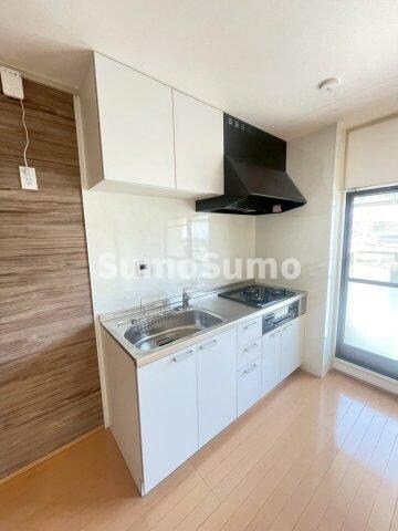 物件内観写真8　(きれいなキッチンです)