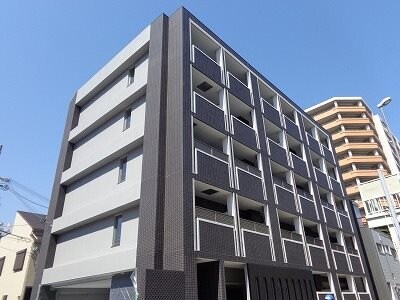 物件外観写真1　(建物外観を気になさる方へ、見た目の良い物件です)