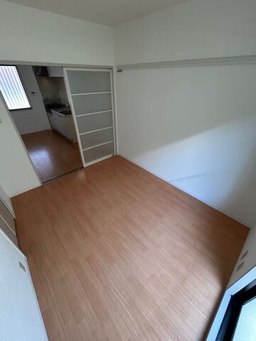 物件内観写真7　(落ち着いて過ごせるお部屋なので、寝室にいかがでしょうか)