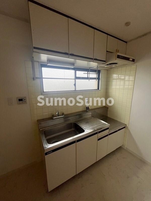 物件内観写真6　(使いやすいキッチンです)