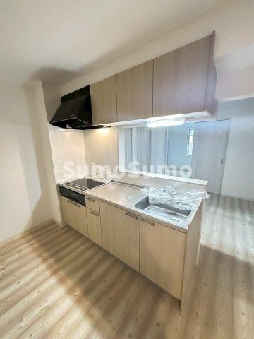 物件内観写真5　(きれいなキッチンです)