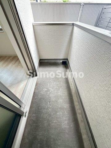 物件内観写真12　(バルコニー付きです)