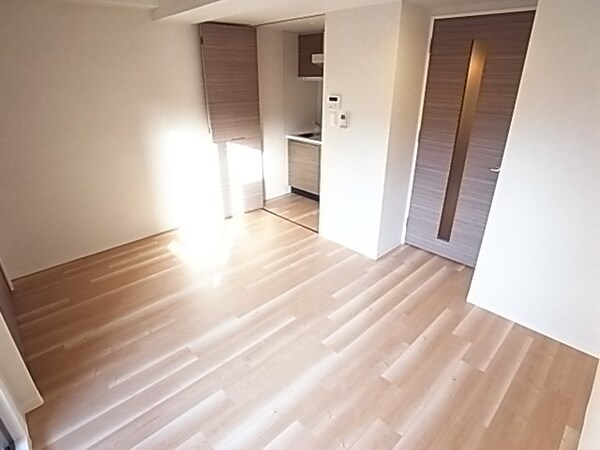 寝室(使い勝手のいい寝室です)