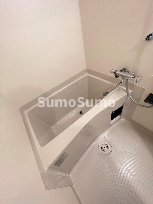 物件内観写真18　(コンパクトで使いやすいお風呂です)