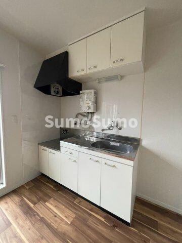 物件内観写真5　(お料理しやすいキッチンです)