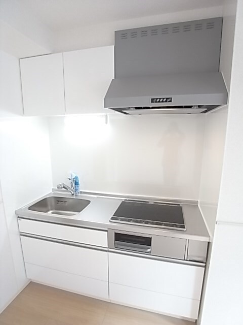 物件内観写真8　(お料理しやすいキッチンです)