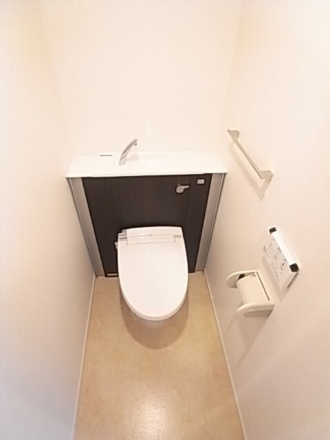 物件内観写真14　(トイレも気になるポイント)