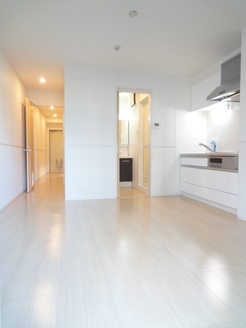 物件内観写真18　(使いやすい居間です)